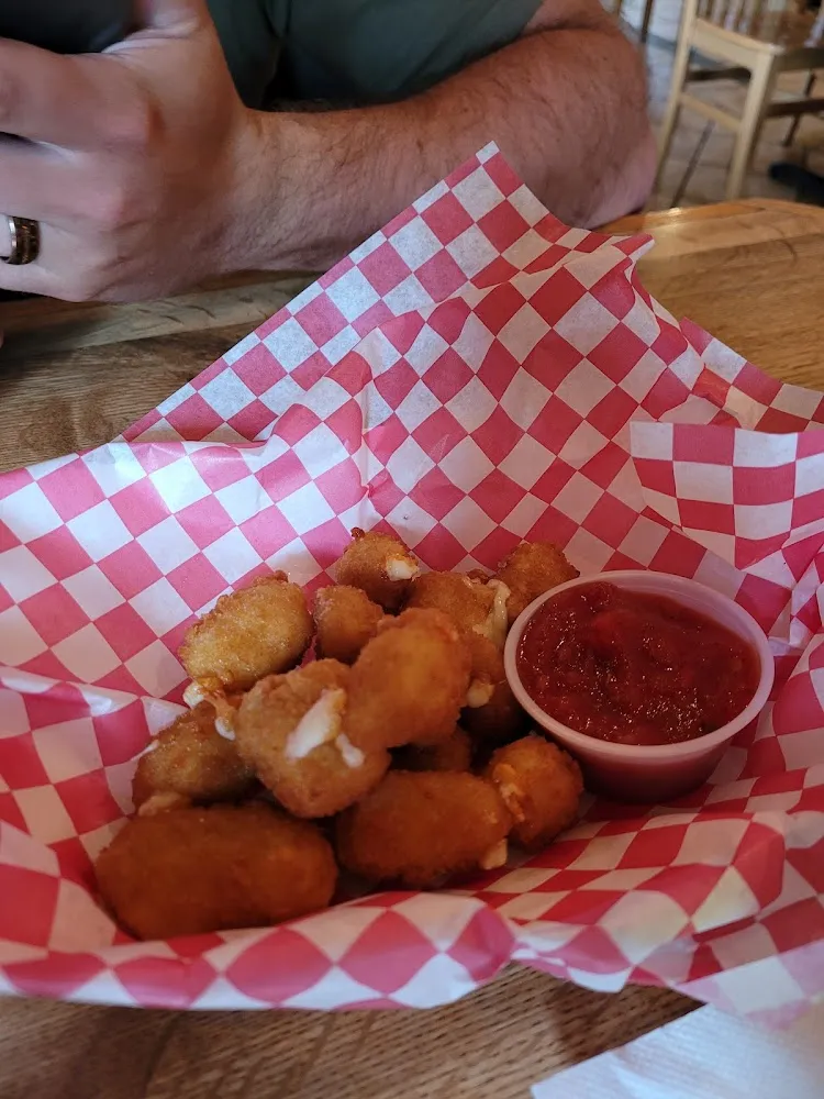 Deep Fried Cheese Curds
